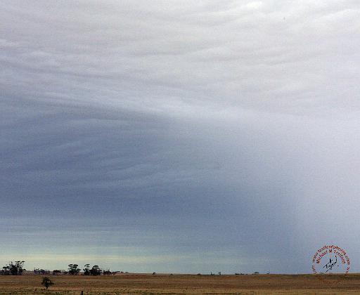 Australian Clouds 9J52D-04.JPG